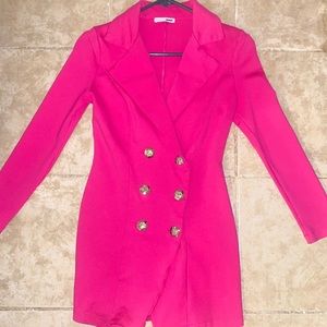 Fashion Nova xs blazer dress got pink